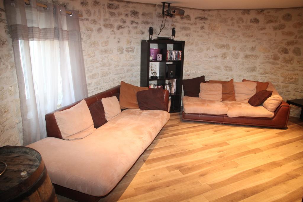 Holiday home Lorengrain